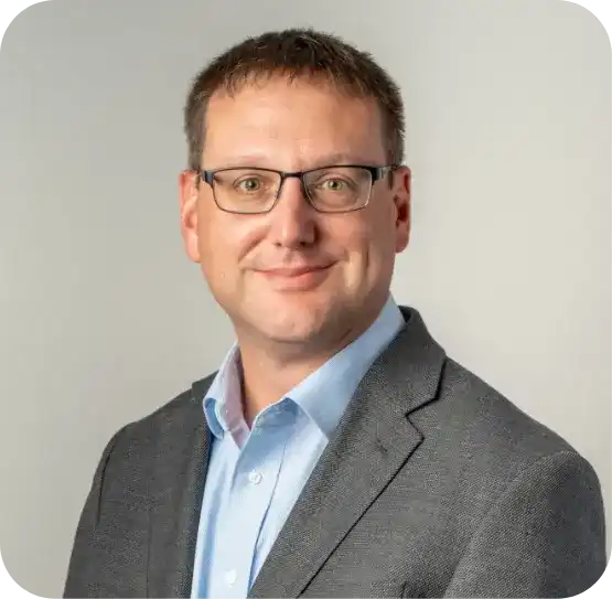 Kenneth Duncan Headshot