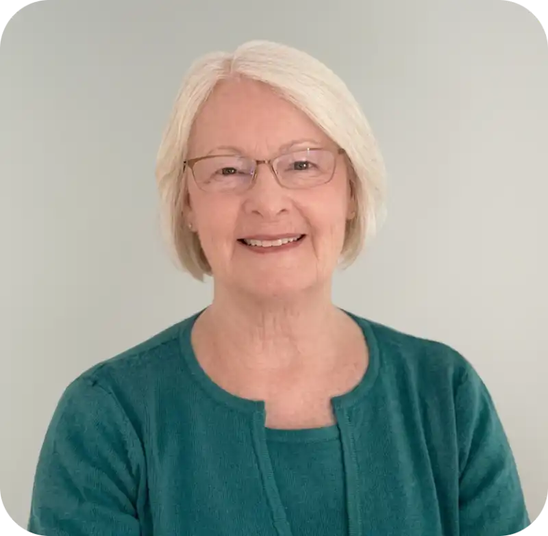 Catherine Strader headshot
